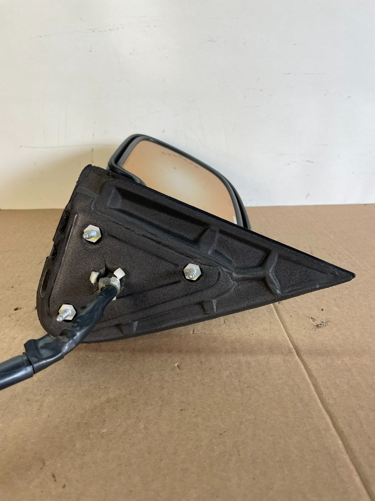 2003 to 2006 Gmc Yukon Left Driver LH Turn Signal View Door Mirror AH6208 DW4