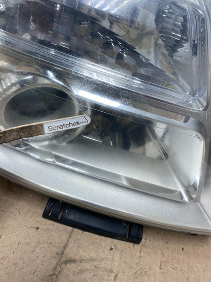 2010 to 2015 GMC Terrain Halogen Passenger Right Rh Side Headlight AG5550 DW3