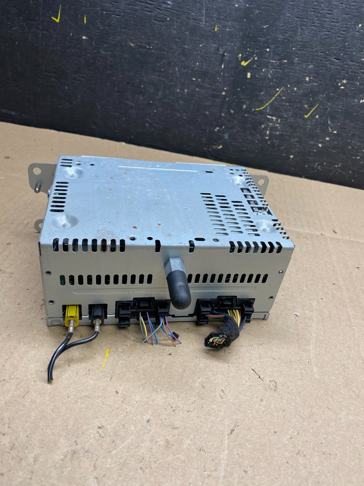 2014 2015 Ford Explorer Audio Equipment Radio Receiver AM FM CD Oem t9283 DG3