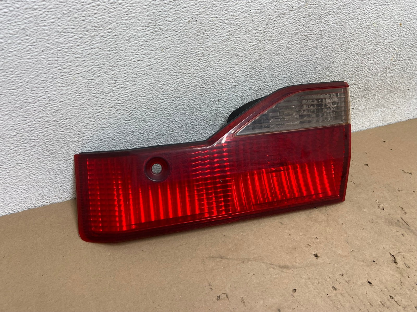 1998 to 2000 Honda Accord Right Passenger Side Inner Tail Light AG4235 LK2