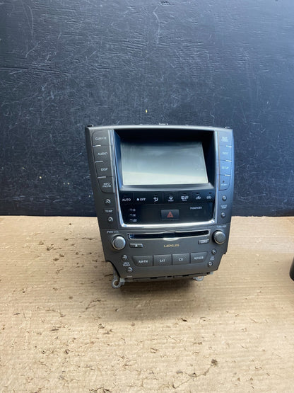 2009 to 2011 Lexus IS250 Screen Radio AM-FM CD Tuner Head Unit ag8717 DG0
