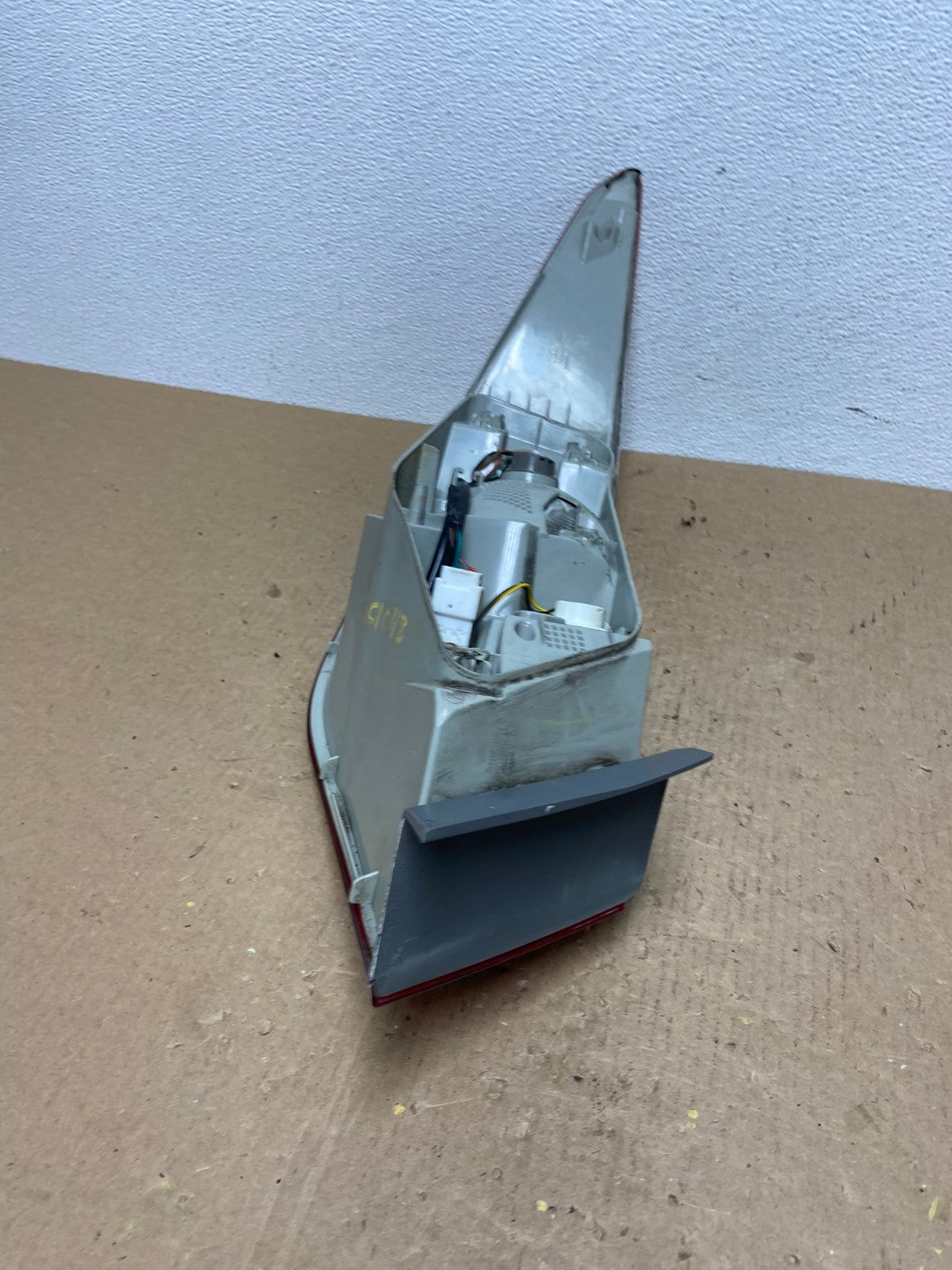 2011 2012 2013 Hyundai Sonata Right Passenger RH Tail Light AC1048 LK8