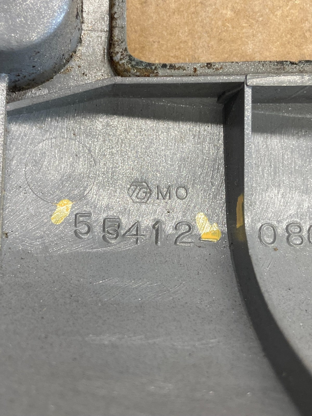 2001-2003 Toyota Sienna Center Console Dash Radio Bezel Trim ad2256 DG4