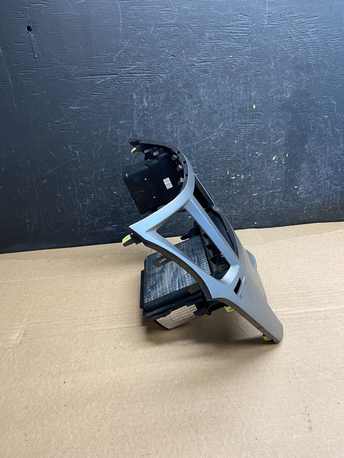 2010-2014 Subaru Legacy Outback Vent Radio Panel Trim Bezel AF2411 DG1