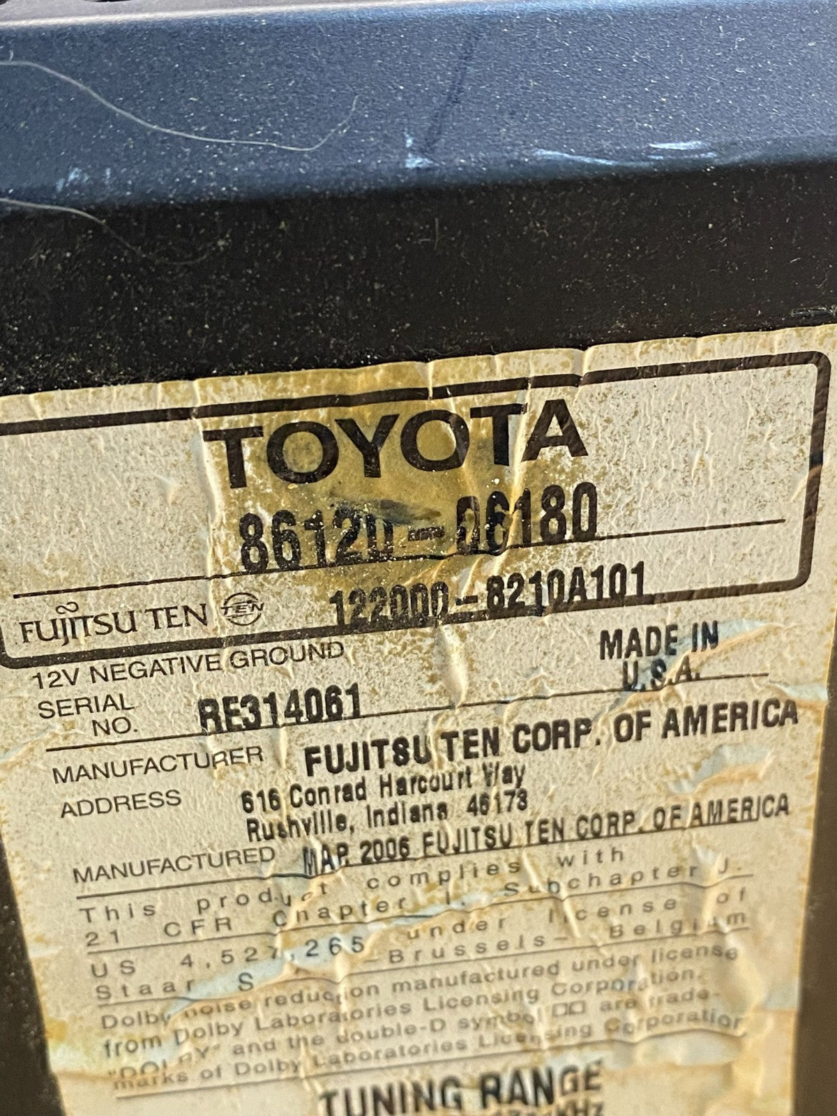2007 to 2009 Toyota Camry Radio CD Player Climate Control Bezel AD7570 DG6