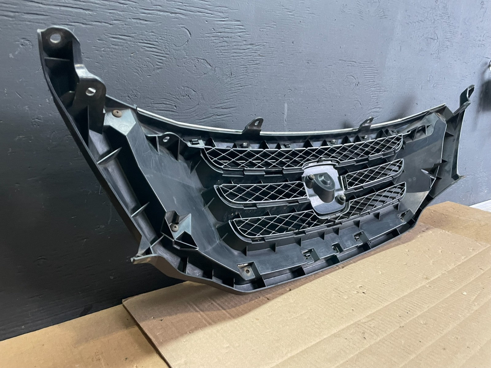 2008 2009 2010 Honda Odyssey Front Upper Grill Grille Oem AB7655 DG9