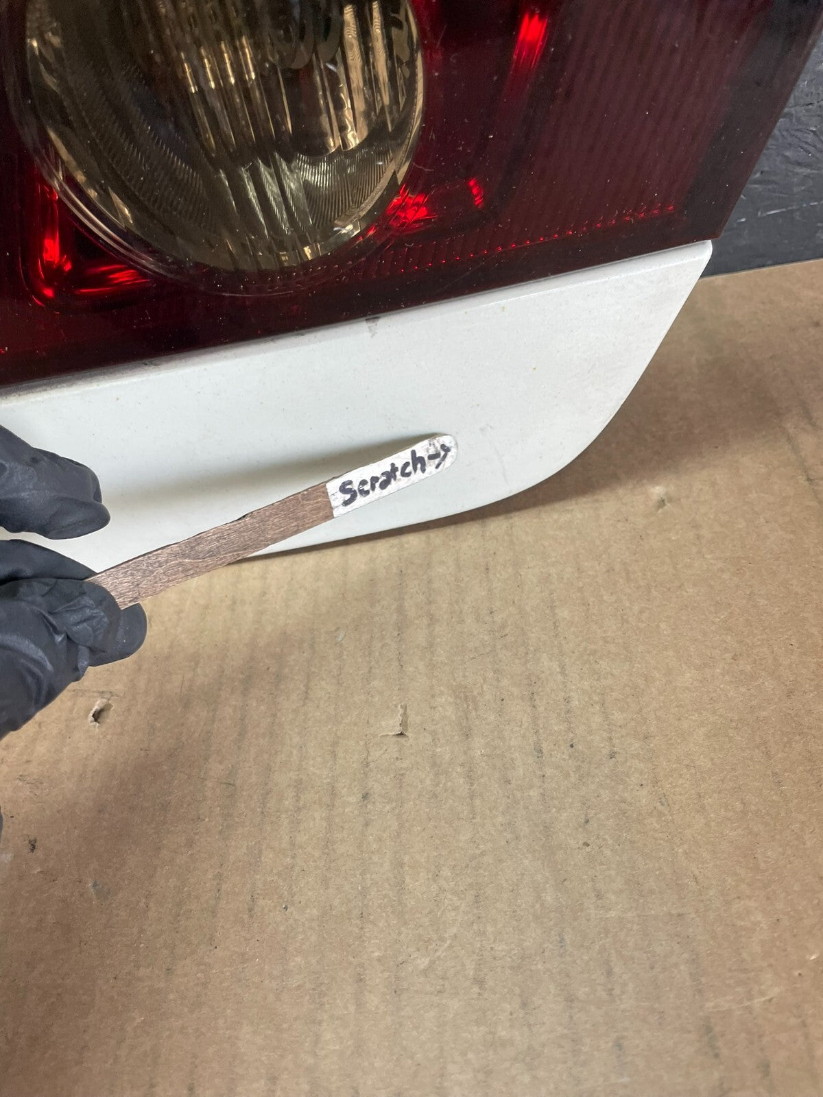 2006 2007 Infiniti M35 Rear Trunk Panel Trim Molding W/ Lights OEM L9194 DG7