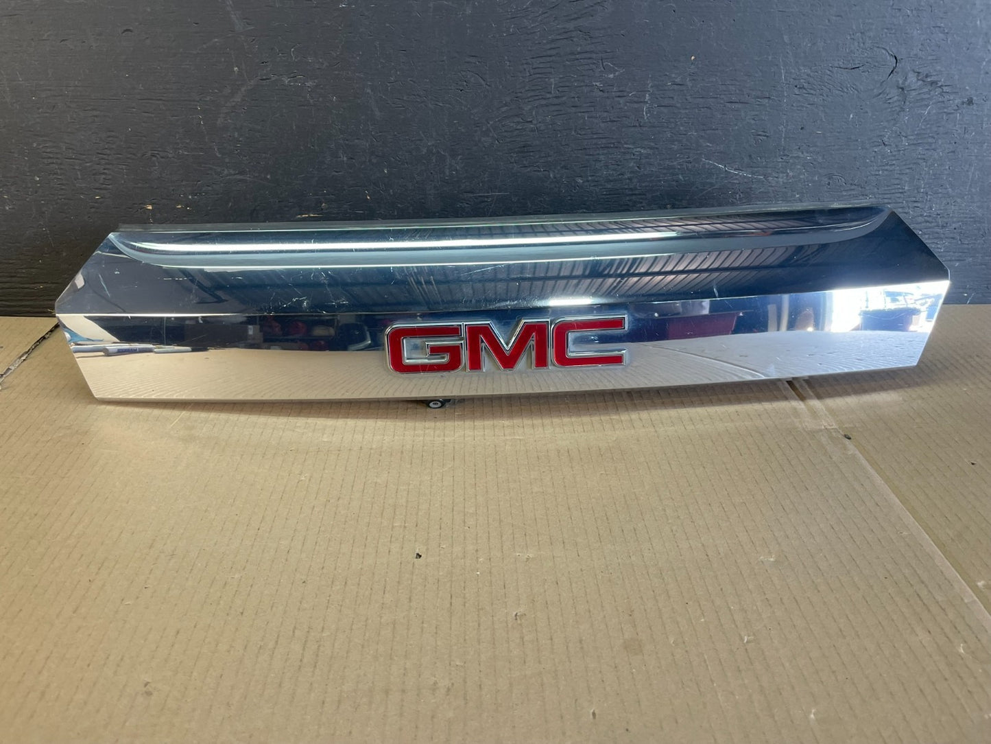 2010-2015 Gmc Terrain Lift Gate Handle Trim Back Up Camera AE3536 DG0
