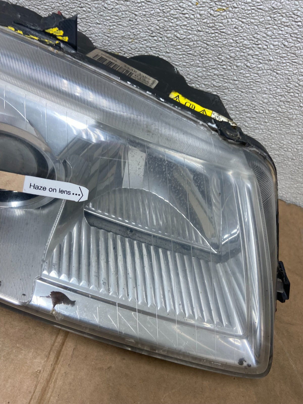 2002 to 2005 Saab 9-5 Right Passenger Side Xenon HID Headlight OEM y5974 DG3