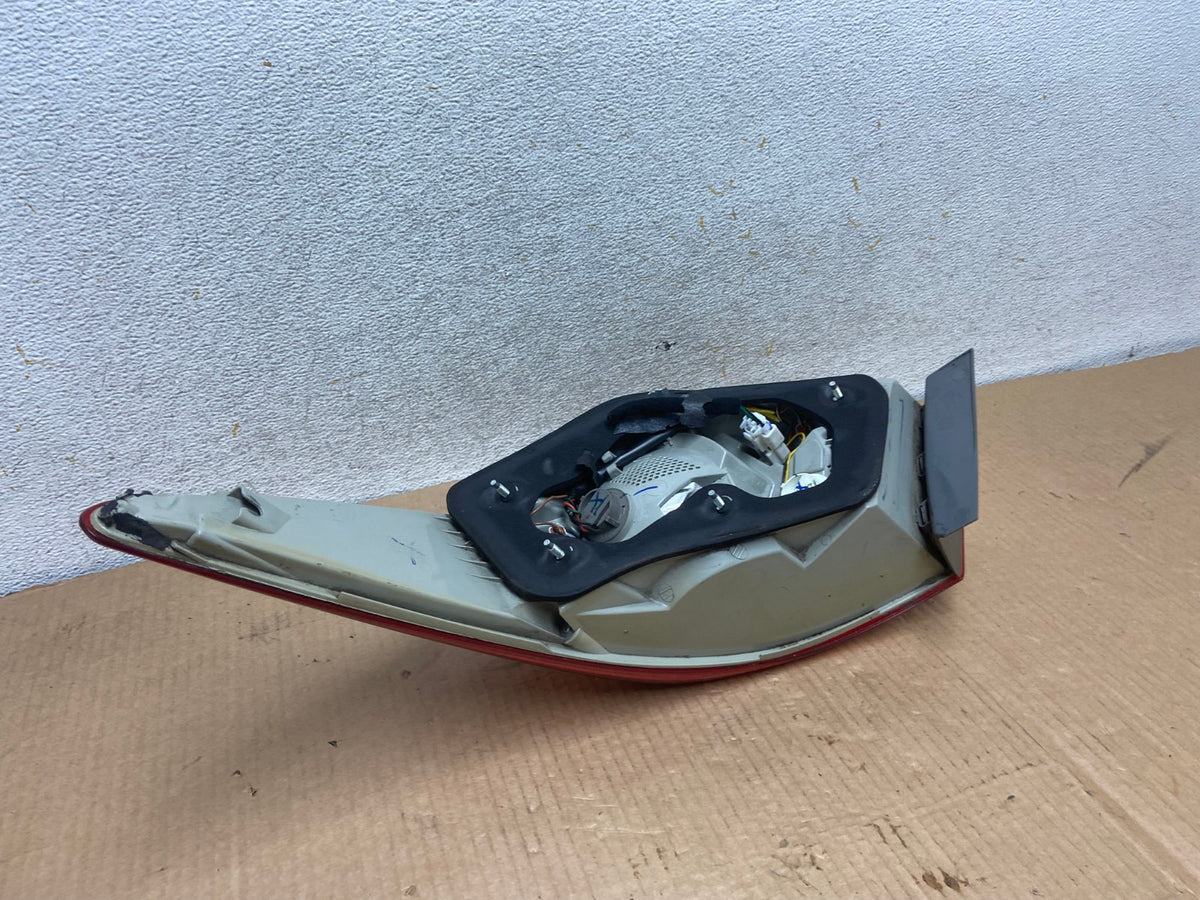 2011 2012 2013 Hyundai Sonata Left Driver LH Side Tail Light AI6948 LK4