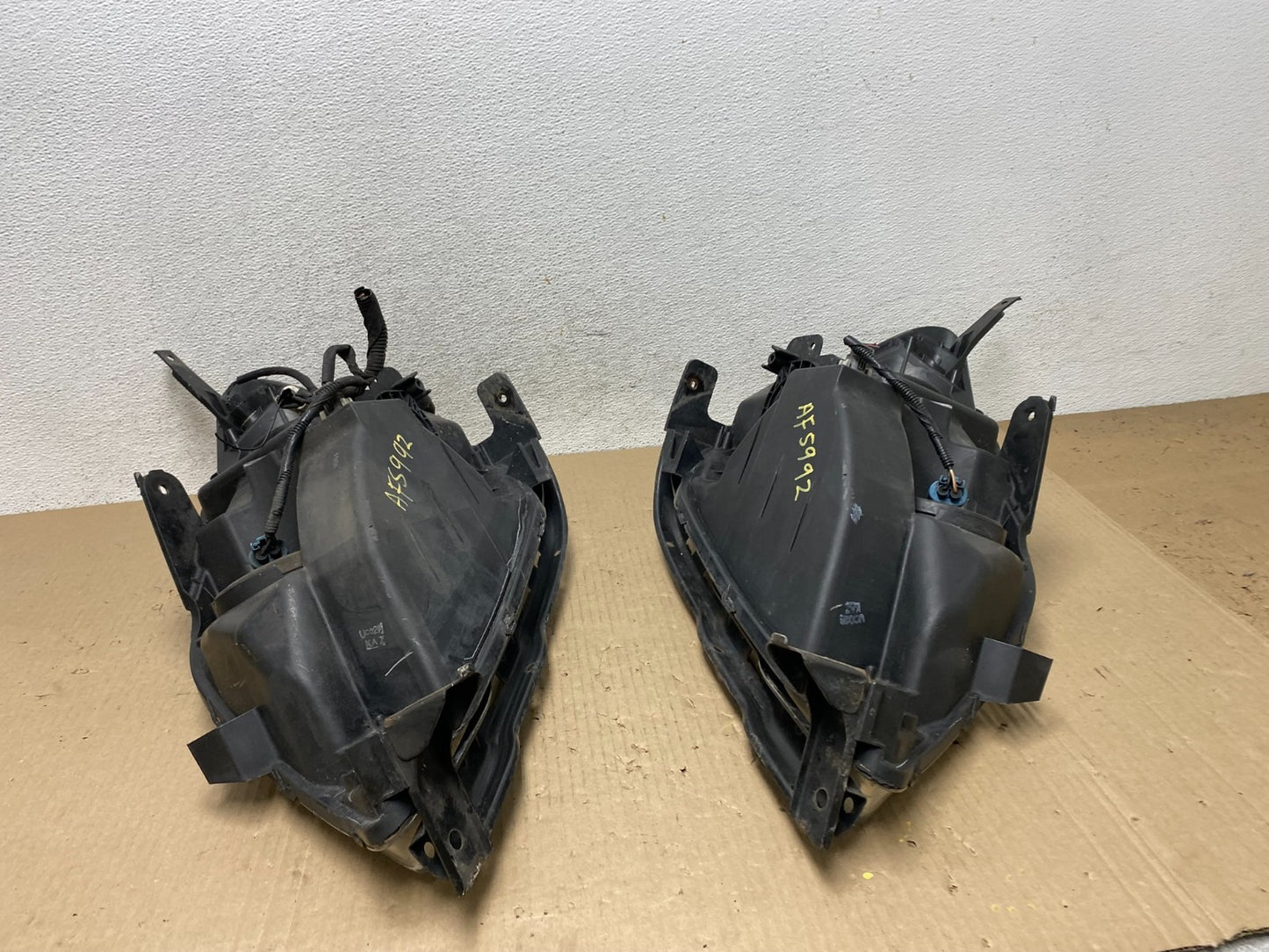 2005 2006 2007 Honda Odyssey Left+Right Set Halogen Headlights AF5992 DW10