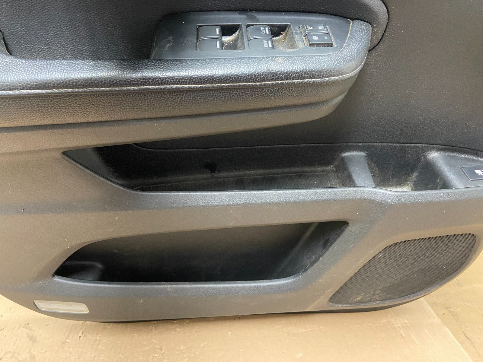 2017 to 2019 Honda Ridgeline Front Left Driver LH Side Door Panel AE8777 DG4
