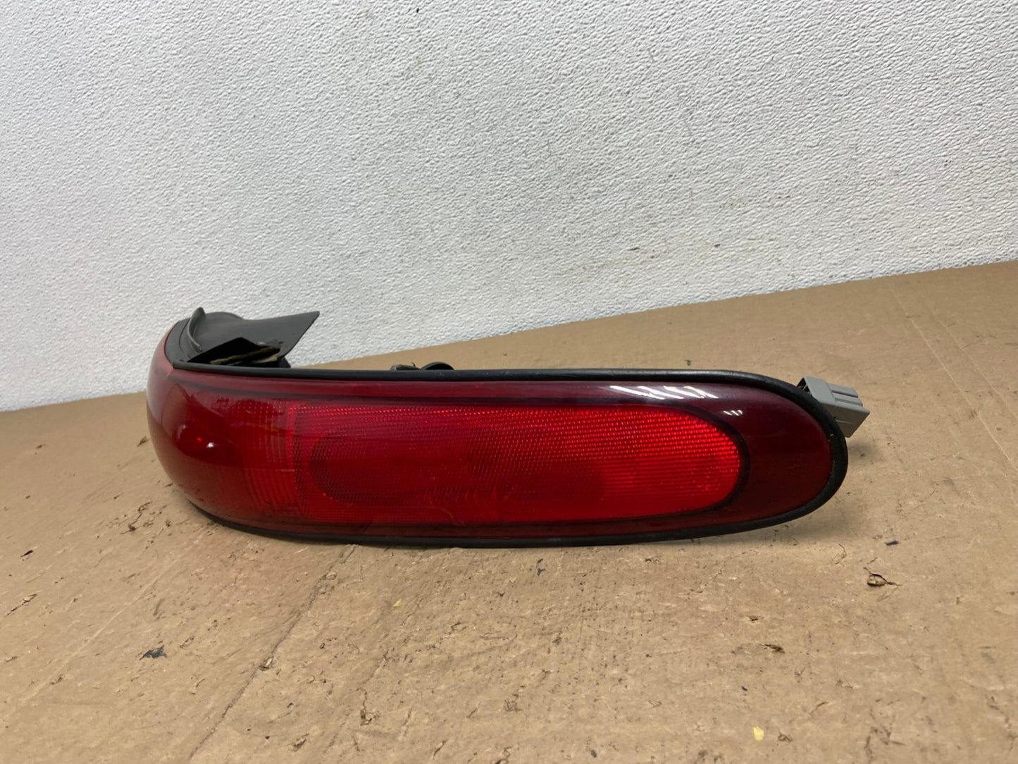 1996 to 1997 Mercury Sable Right Passenger RH Side Tail Light AC7321 LK1
