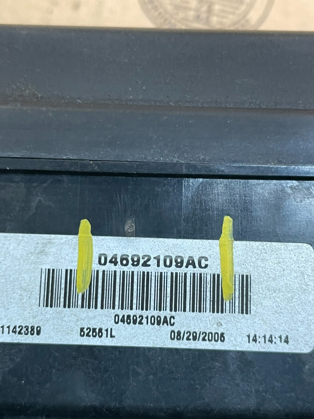 2007 Jeep Grand Cherokee Fuse Box BCM Body Control Module V6720 DG7
