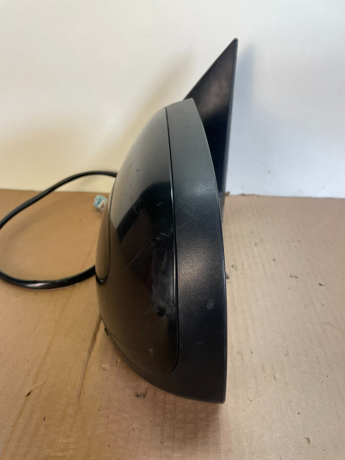 2003-2006 Chevrolet Tahoe Suburban Left Driver LH Turn Door Mirror AG7756 DW9
