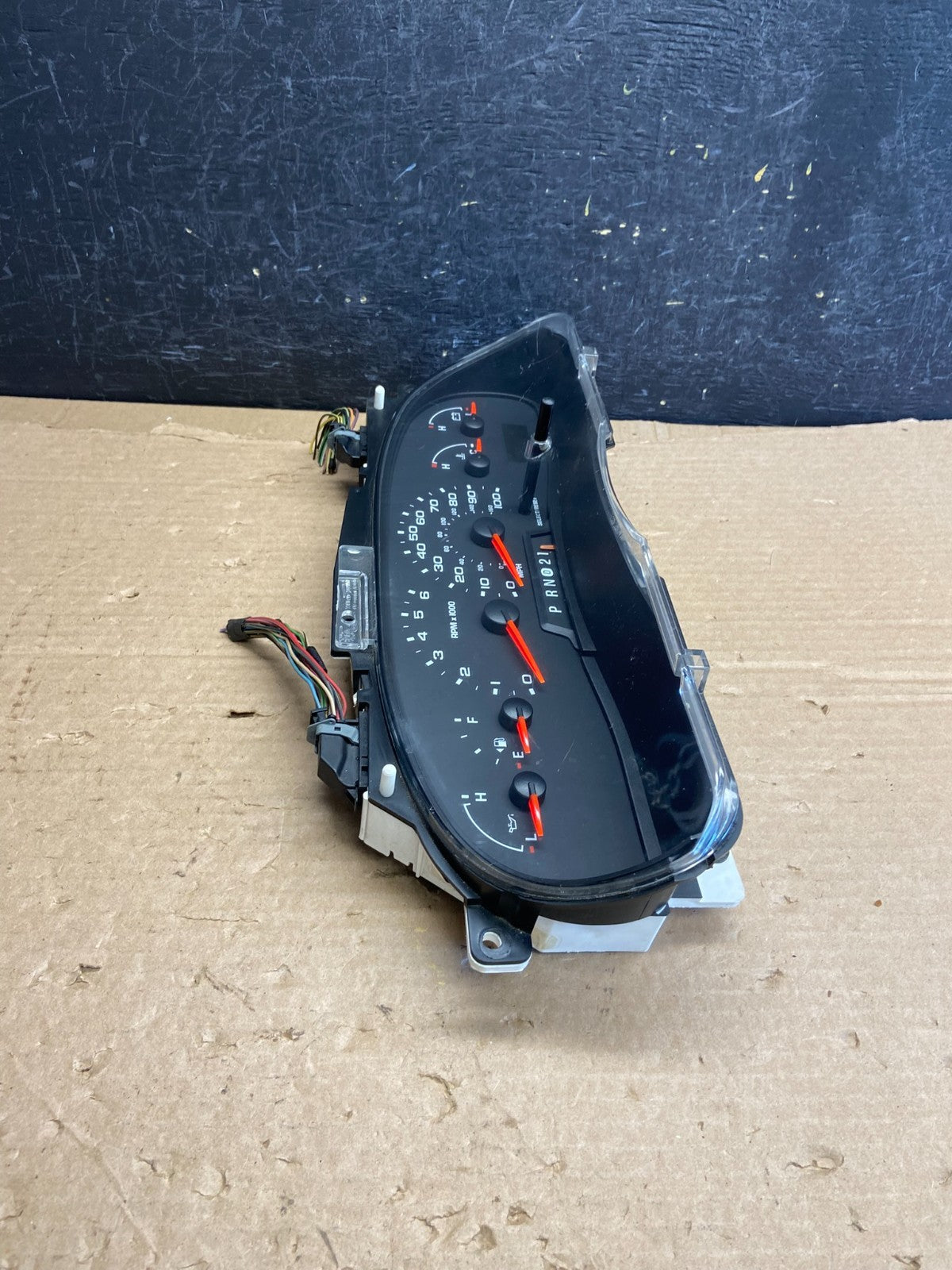 2006 Ford E350 Gauge Speedometer Cluster af2662 DG1