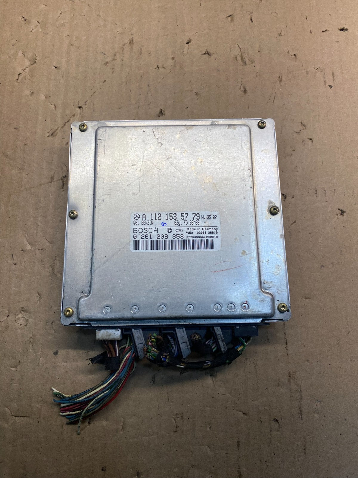 1999 to 2005 Mercedes E320 CLK320 Engine Control Unit ECU Module AE7976 DW0