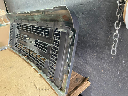 2008 to 2014 Ford Econoline E150 E250 Front Upper Chrome Grill Grille u6357 DG6