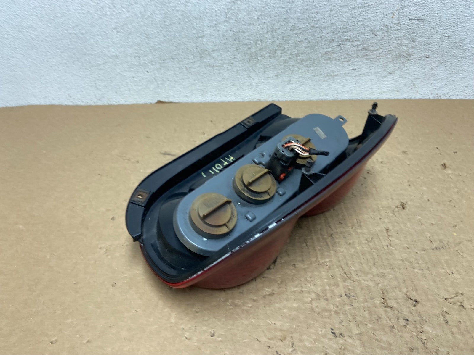 2005 2006 2007 Jeep Liberty Right Passenger Rh Side Tail Light AF8117 DW5
