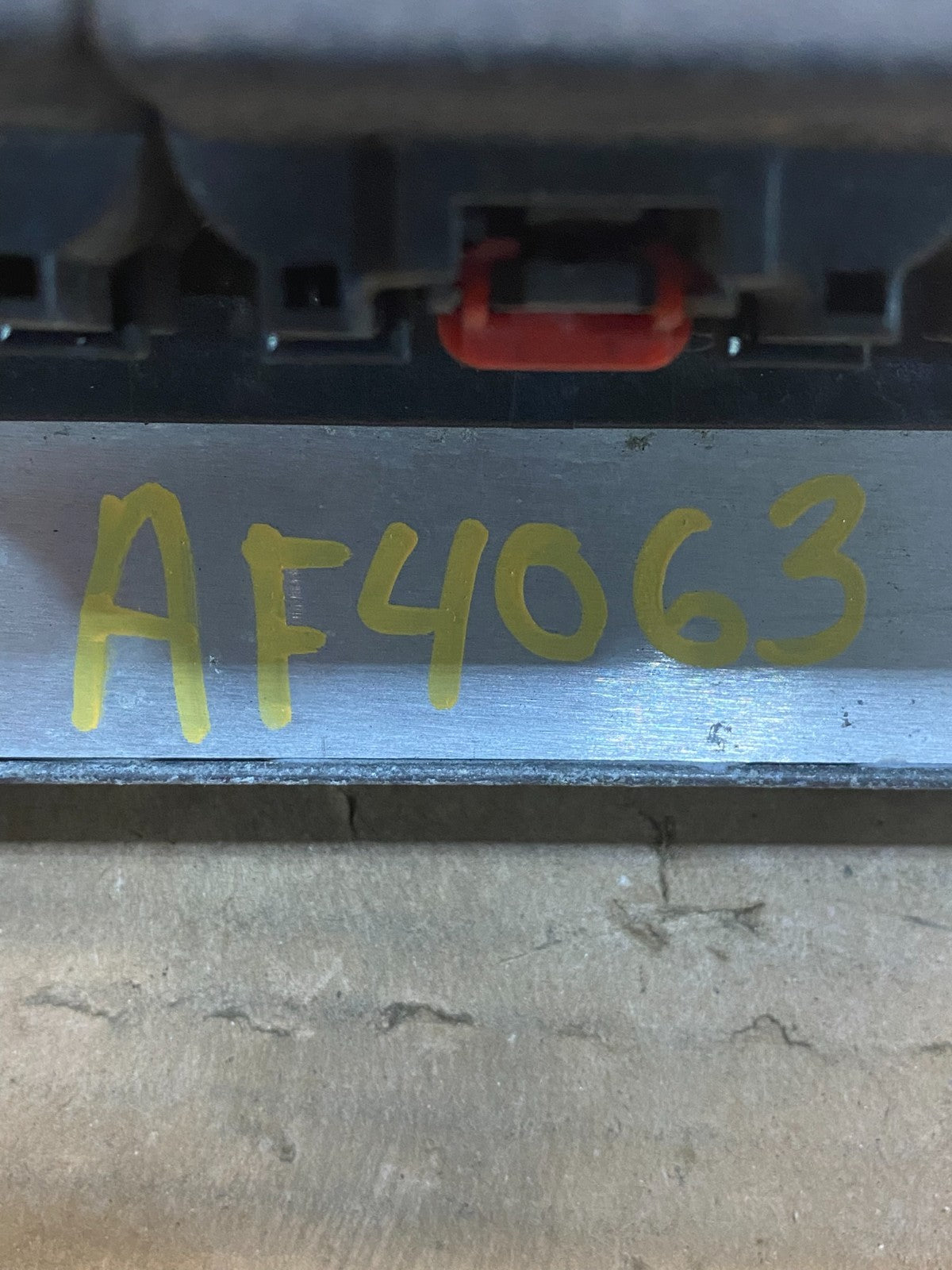 2012 Jeep Liberty 3.7L Engine Control Unit ECU ECM P68103707AD AF4063 DW3