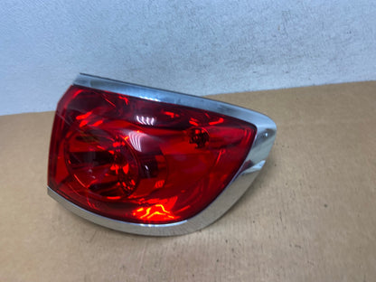 2008-2012 Buick Enclave Right Passenger Rh Tail Light AD4718 LK1