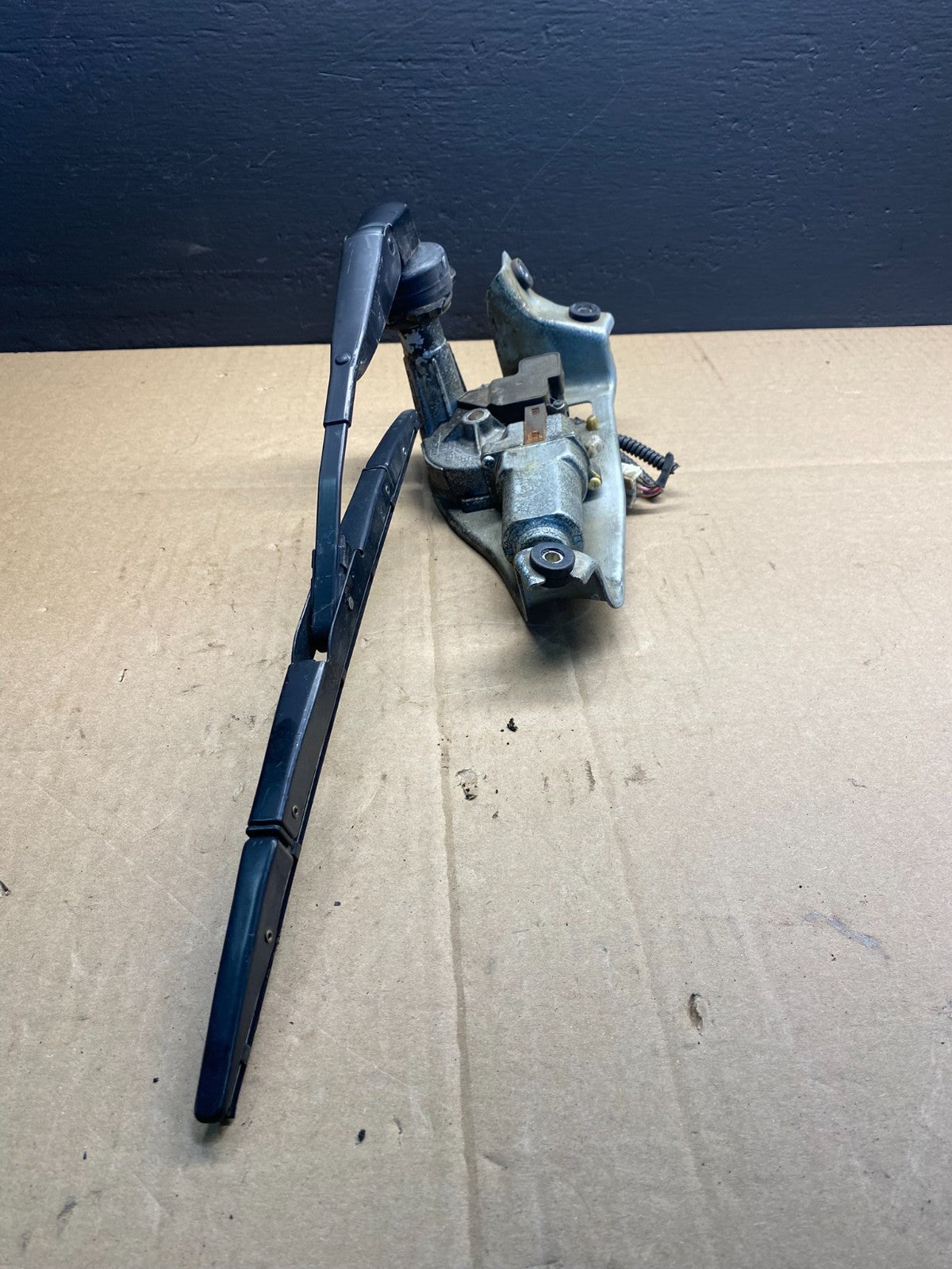 2013 to 2018 Acura RDX OEM Rear Trunk Tailgate Wiper Motor AB42072