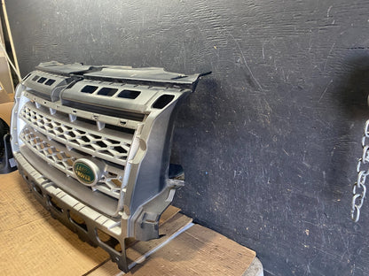 2008 to 2010 Land Rover LR2 Front Bumper Grille Grill OEM q8563 DG1