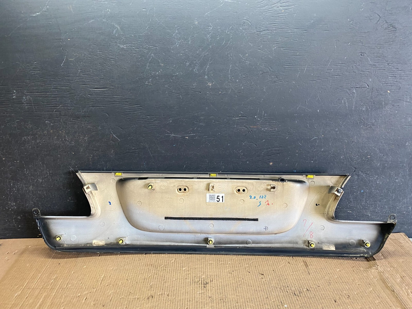 2007 to 2011 Lexus GS350 Trunk License Plate Trim Panel Cover  N8486 DG10