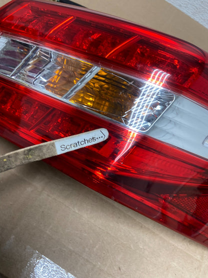 2013 2014 2015 Toyota Avalon Right Passenger Rh Side Tail Light AE4944 DG3