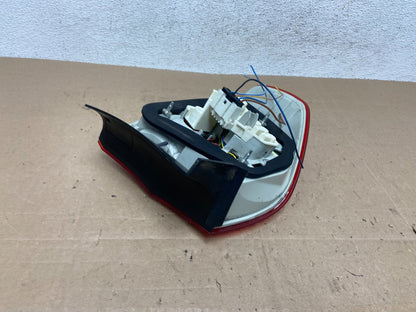 2009 2010 BMW 328i 3 Series Right Passenger RH Side Tail Light AE5996 DW3