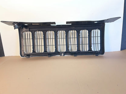 2006 to 2010 Jeep Commander Front Upper Grill Grille AI0656 DG3