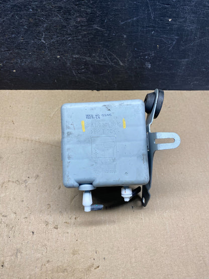 2014-2017 Mercedes S550 Vacuum Pump Valve Reservoir Tank ah4668 DG1
