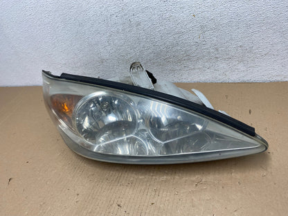 2002 to 2004 Toyota Camry Halogen Headlight Right Passenger Rh AF3108 LK1