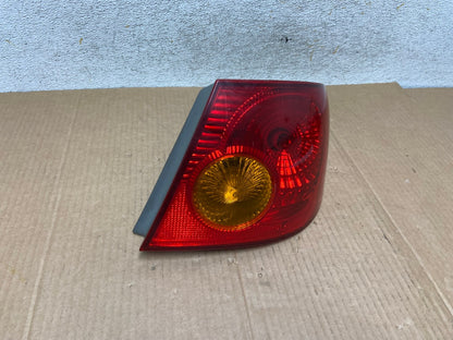 2003 to 2005 Toyota Corolla Right Passenger RH Side Tail Light AI5761 LK2