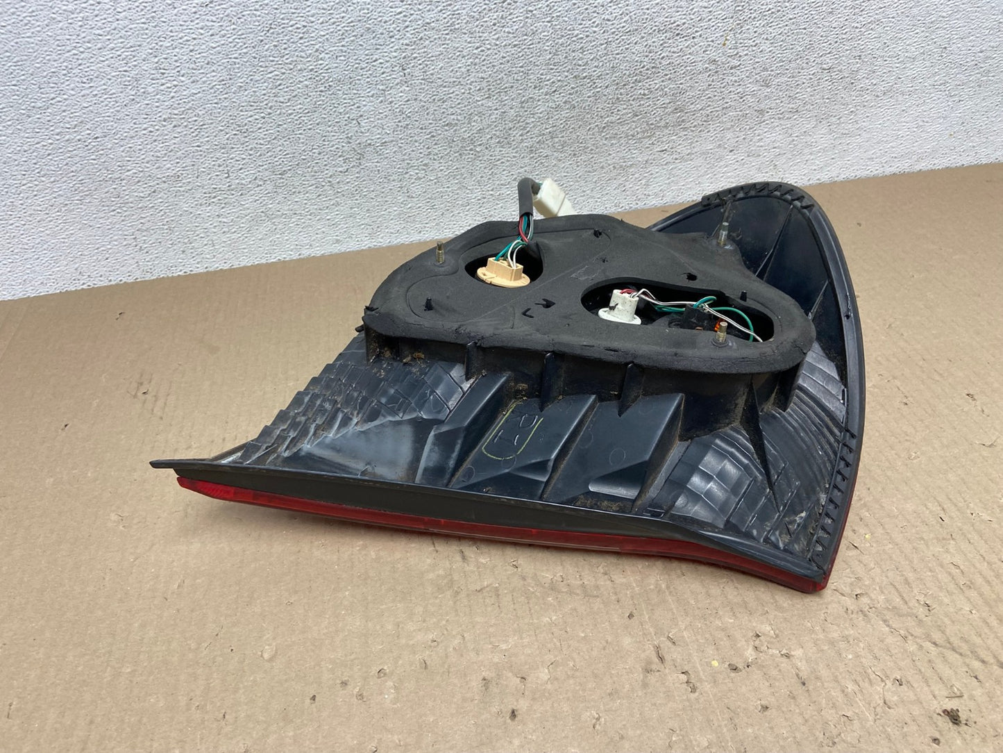 2002 2003 2004 Toyota Camry Tail Light Right Passenger Rh Side AE9712 LK5