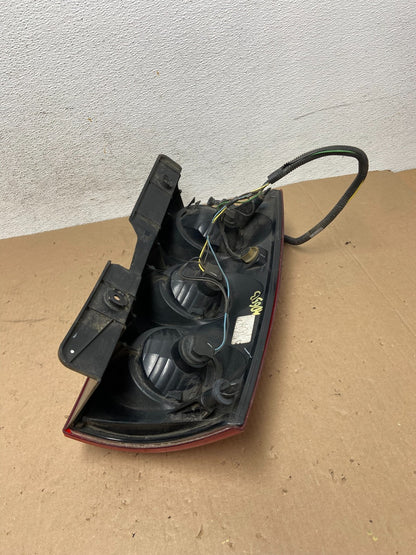 2007 to 2011 GMC Yukon Right Passenger RH Side Tail Light AD6513 DW5