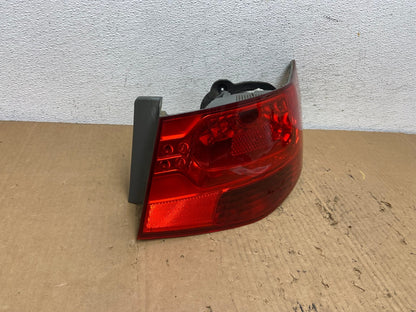 2010-2013 Kia Forte Right Passenger RH Side Tail Light AD2391 LK2