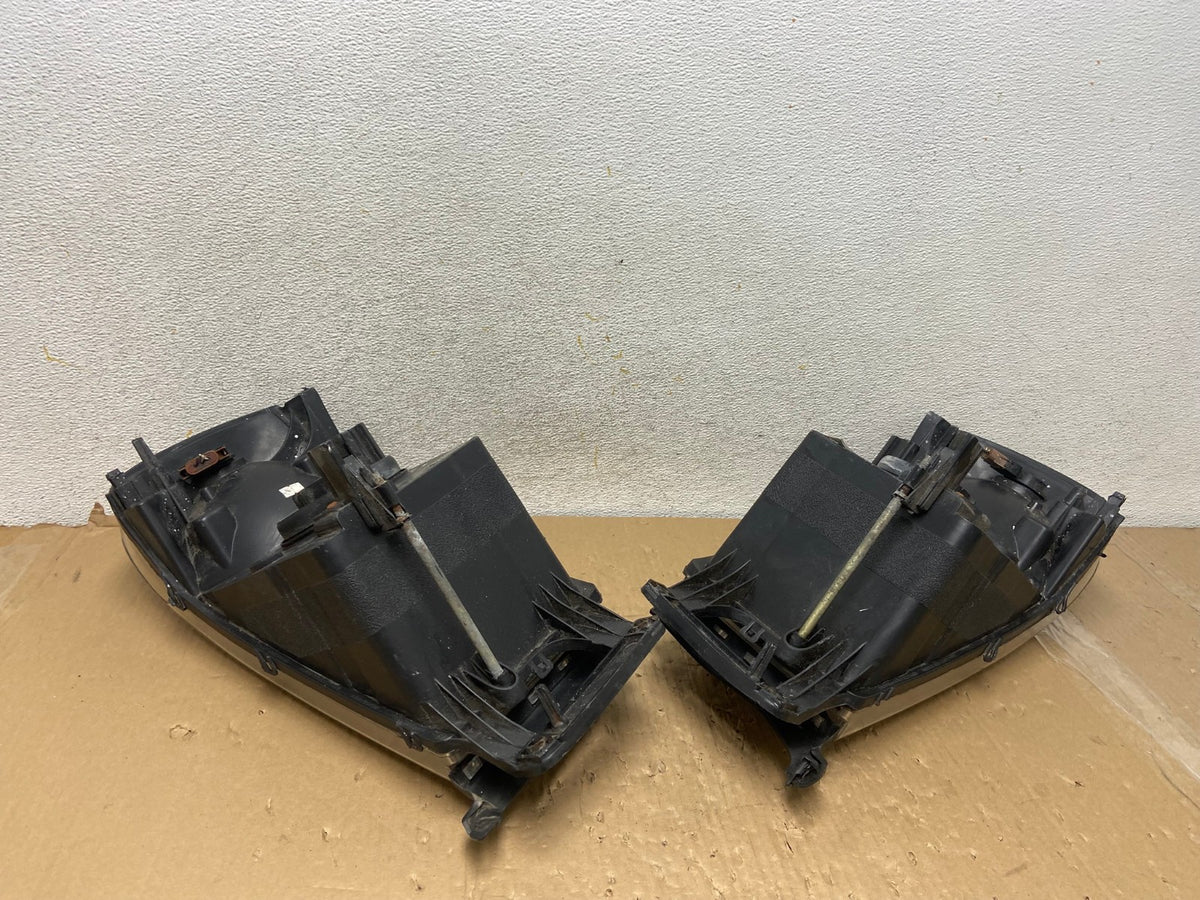2002 to 2005 Dodge Ram Left+Right Side Halogen Headlights AH2780 LK6