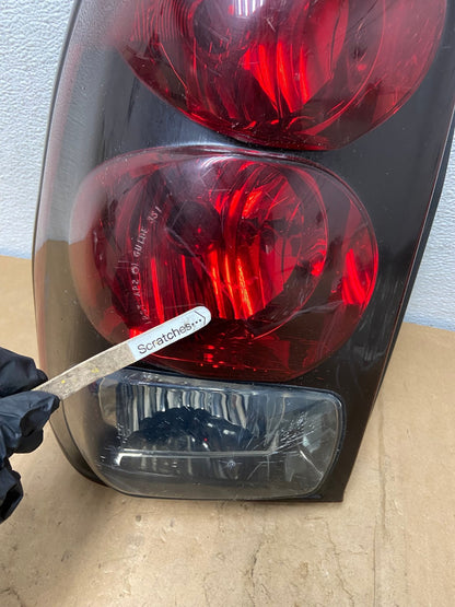2002 to 2009 Chevrolet Trailblazer Left Driver LH Side Tail Light AD1227 LK3