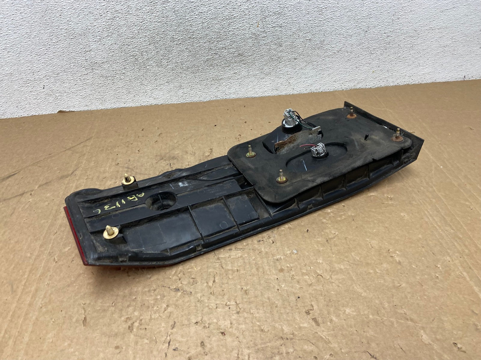 1999 2000 2001 Honda Odyssey Right Passenger RH Tail Light Inner AG1135 LK7