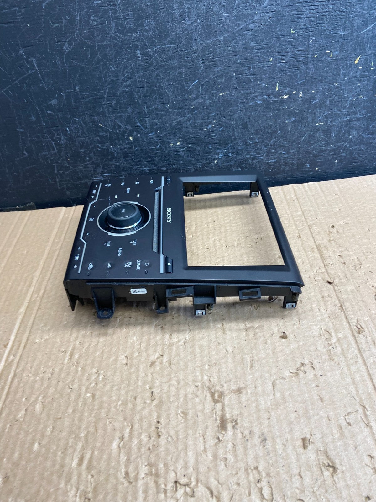 2013 - 2015 Ford Fusion Radio Climate Control A/C Control AF6457 DW2