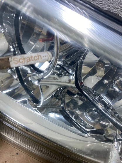 1999 - 2004 Jeep Grand Cherokee Left+Right Set Halogen Headlights X7042 DW5