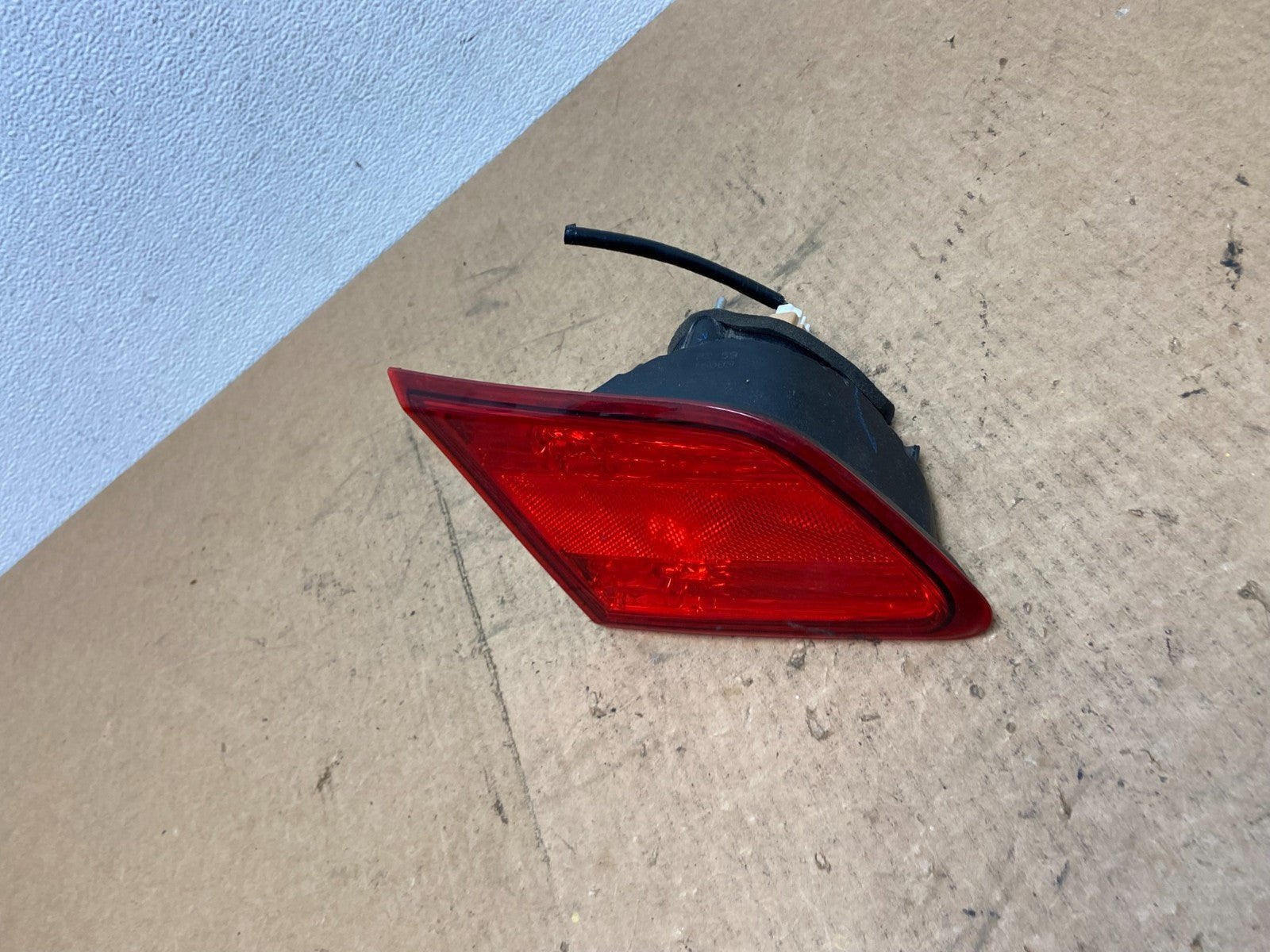 2010-2014 Subaru Legacy Left Driver LH Side Tail Light Inner OEM AC3392 DW1