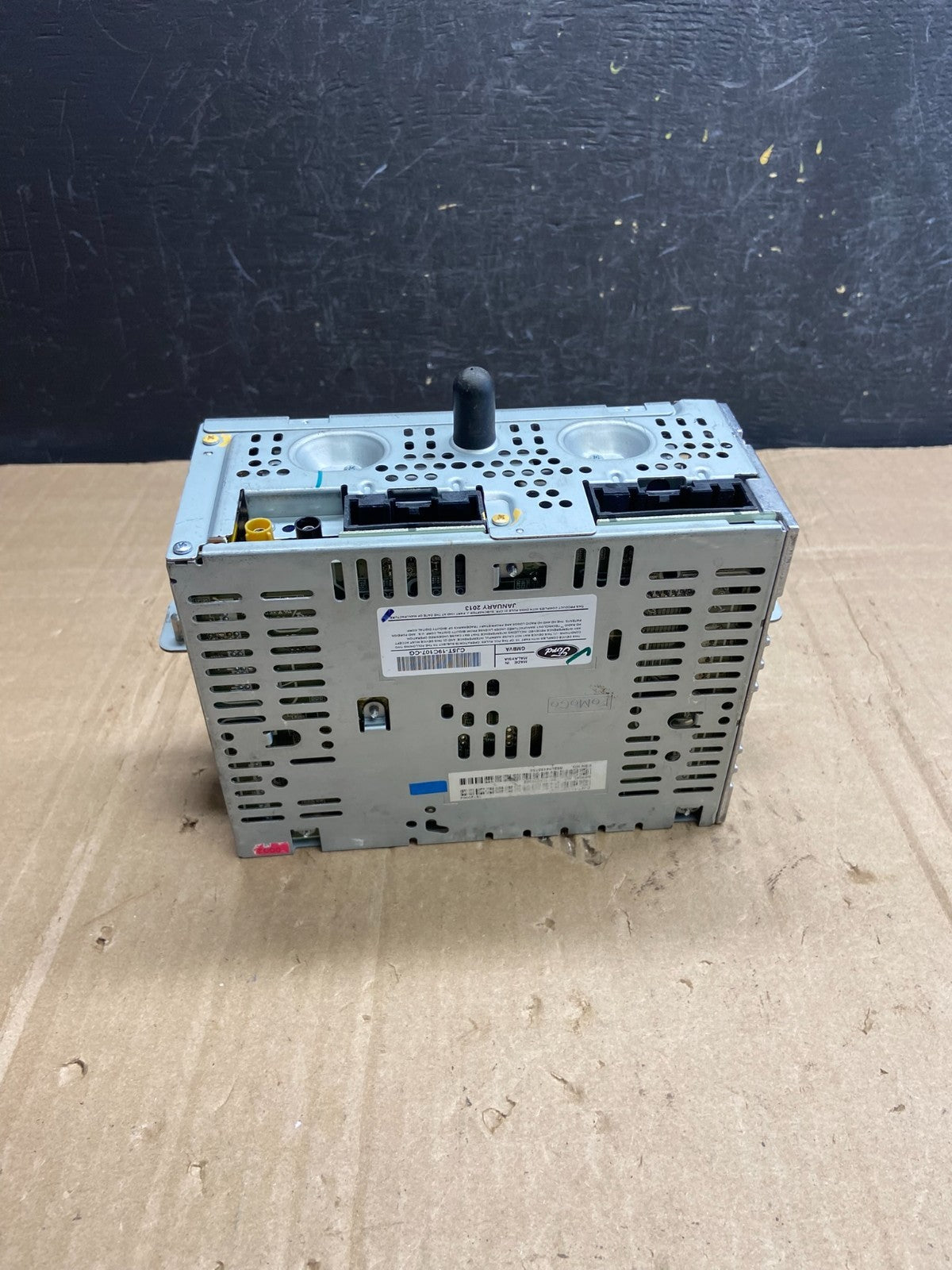 2013 2014 2015 Ford Escape Radio Receiver ID CJ5T-19C107-CJ AD5971 DG4