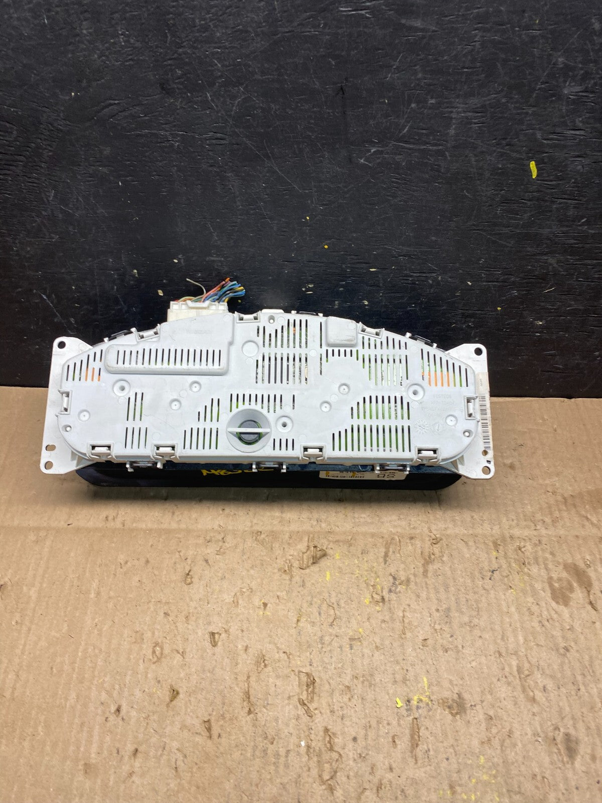 2005 to 2012 Nissan Pathfinder Frontier Xterra Speedometer Cluster Gauge M83225
