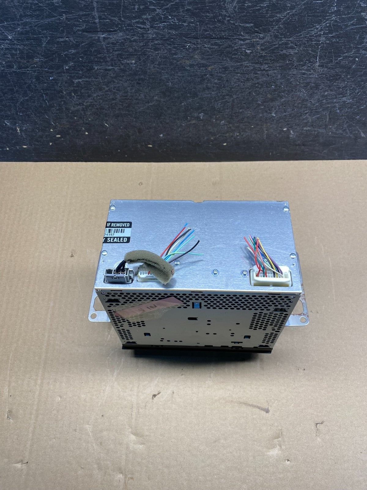 2013 - 2017 Nissan NV200 AM/FM Radio CD Player AM/FM ah7405 DG5
