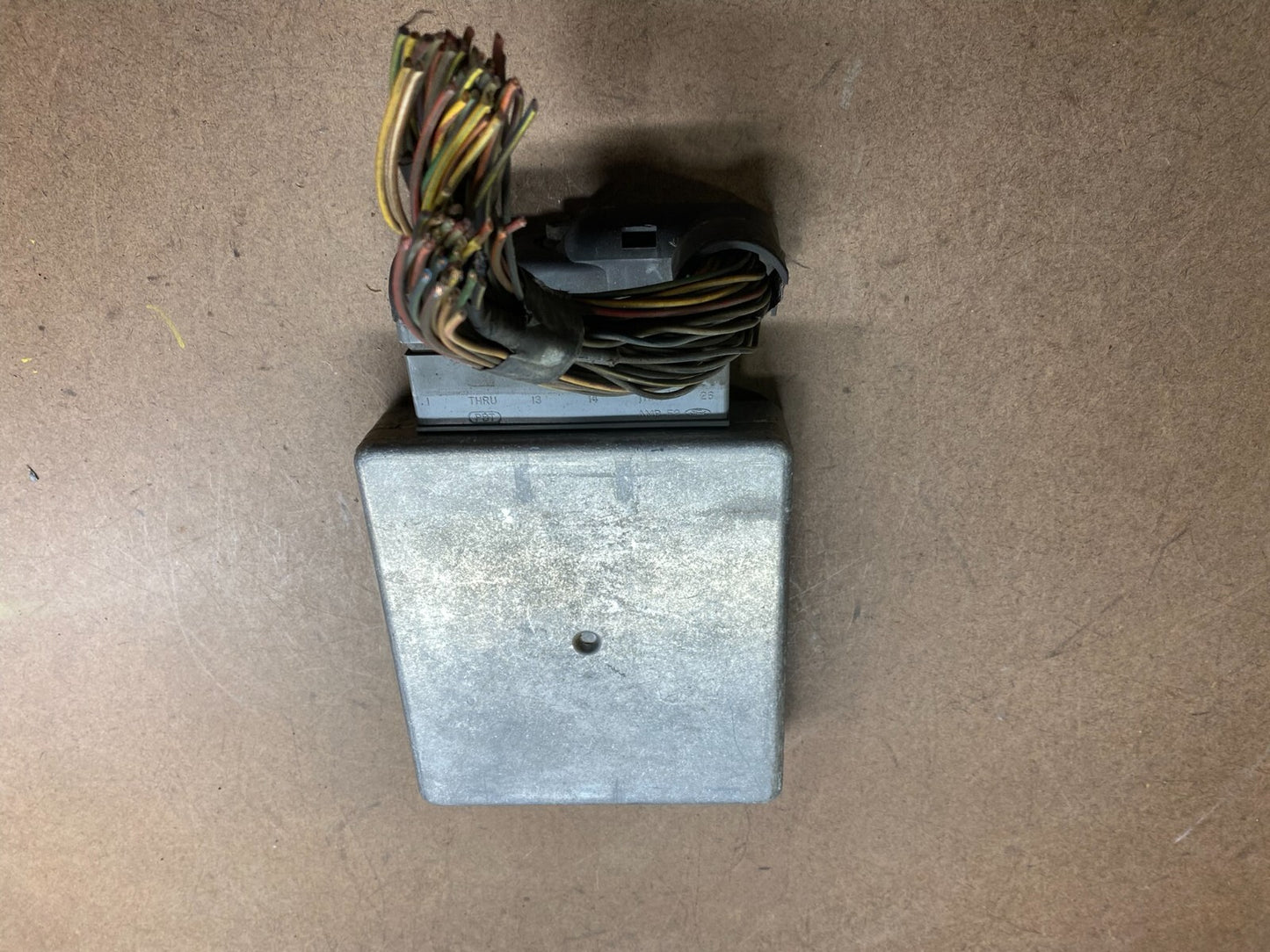 2003 Ford E-Series 4.2L Engine Control ECM Computer 3c2a-12a650-ub H4009 PS0