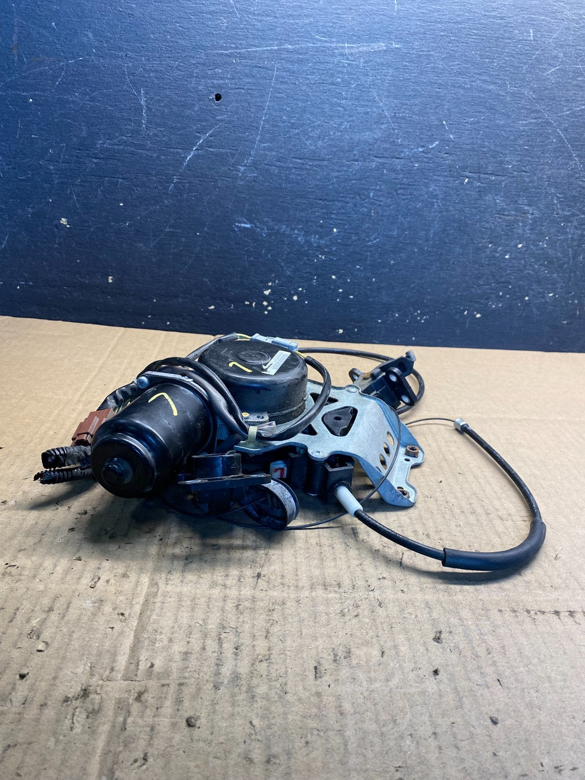 2005 - 2010 Honda Odyssey Rear Left Sliding Door Lock Actuator Motor AA7746 DG5