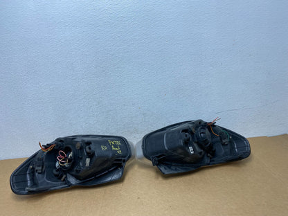 2006 to 2011 Hyundai Accent Sedan Left+Right Halogen Headlights AD5282 DW8