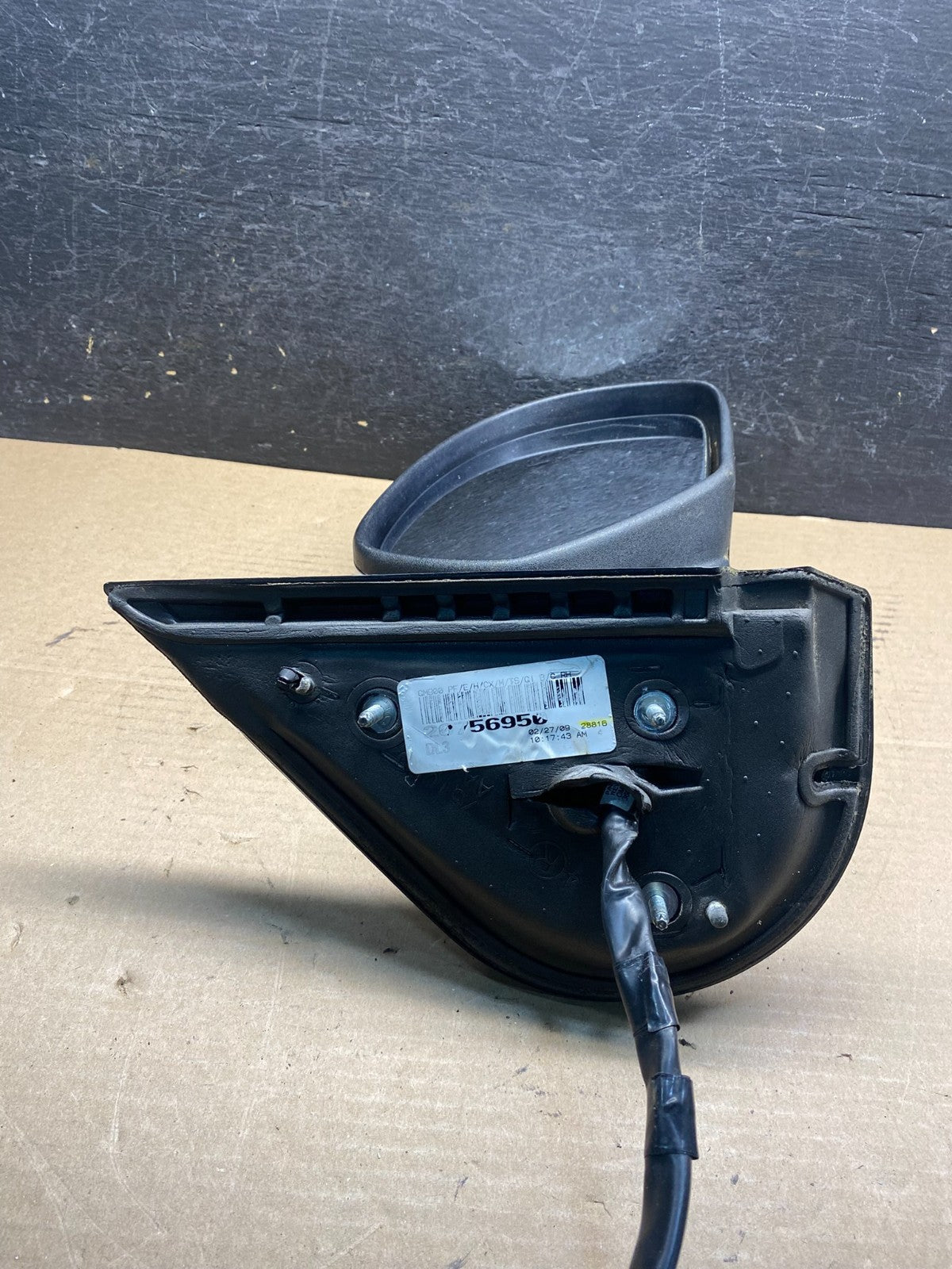 2007-2013 Chevrolet Tahoe Silverado Suburban Right Turn Signal Mirror AH9761 DW3